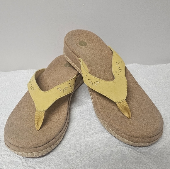 Revitalign Sunshine Yellow Kate Wedge Comfortable Summer Vacation Beach Sandal - Picture 2 of 10